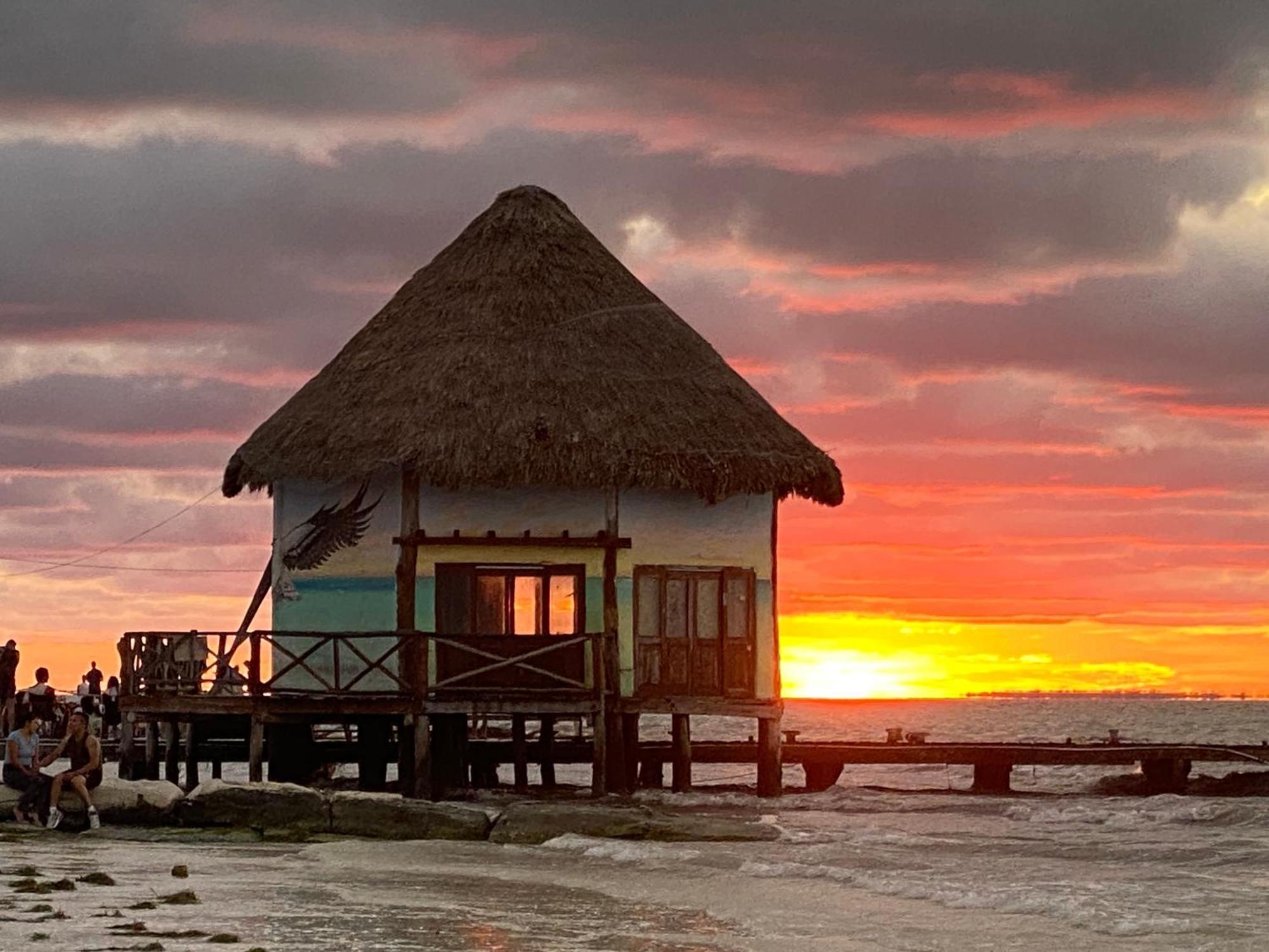 Barco Verde Hostel Isla Holbox Exterior photo
